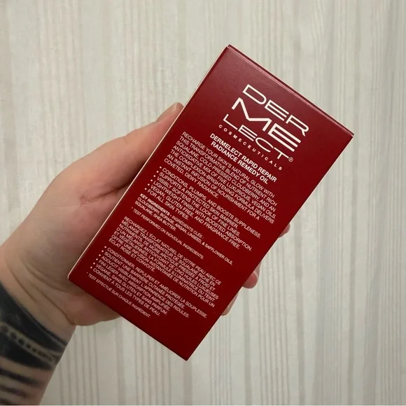 NIB‼️ Dermelect RAPID REPAIR Radiance Remedy Oil - Picture 8 of 10